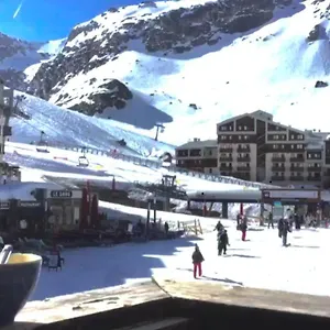 studio-4pax-val-claret-centre-skis-aux-pieds.hotels-rhonealpes.com/