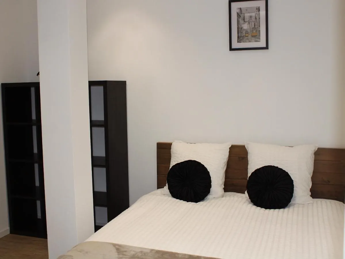 Garnavie - Centre Ville - Les Halles Lourdes 0*,  France